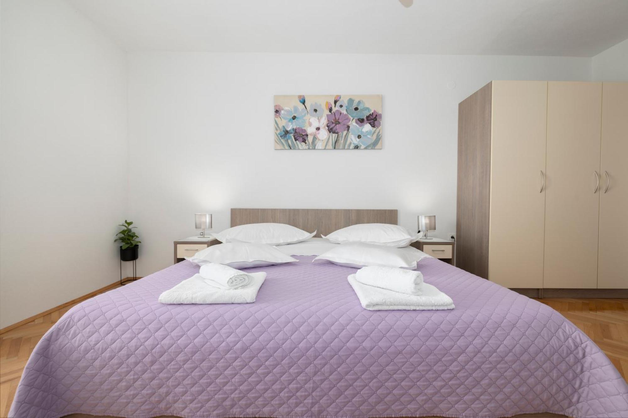 Apartmani Marta Tučepi エクステリア 写真