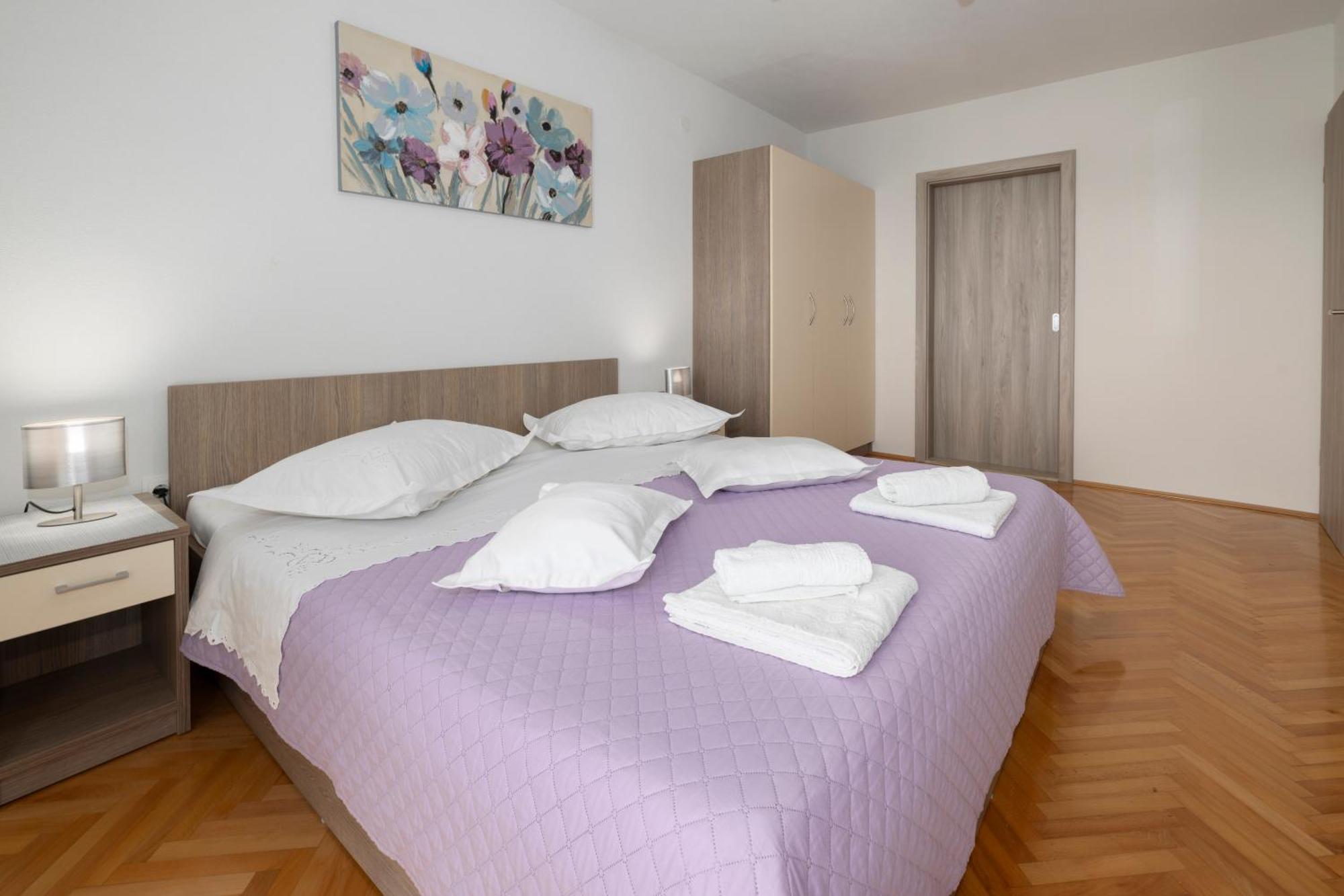 Apartmani Marta Tučepi エクステリア 写真
